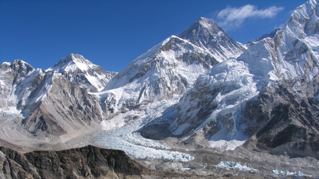 everest-base-camp-trek-18-days