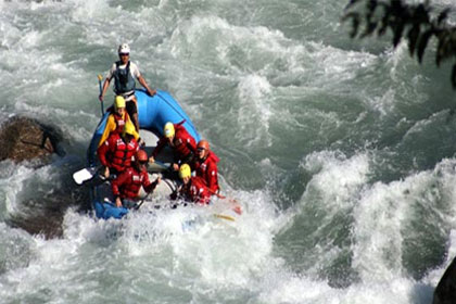 Rafting In Tamor River Photo