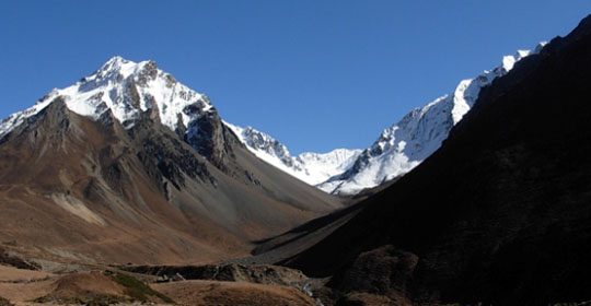 Tshum valley larkyala pass trek photo